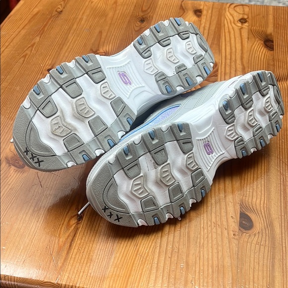 Skechers Gray and White Chunky Athletic Shoes - Picture 11 of 14